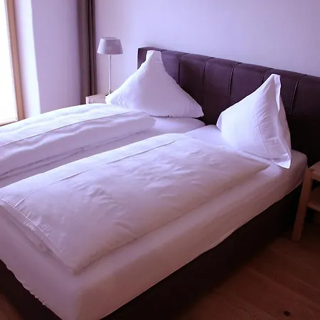 Residenz Berghof Moesern 公寓 *